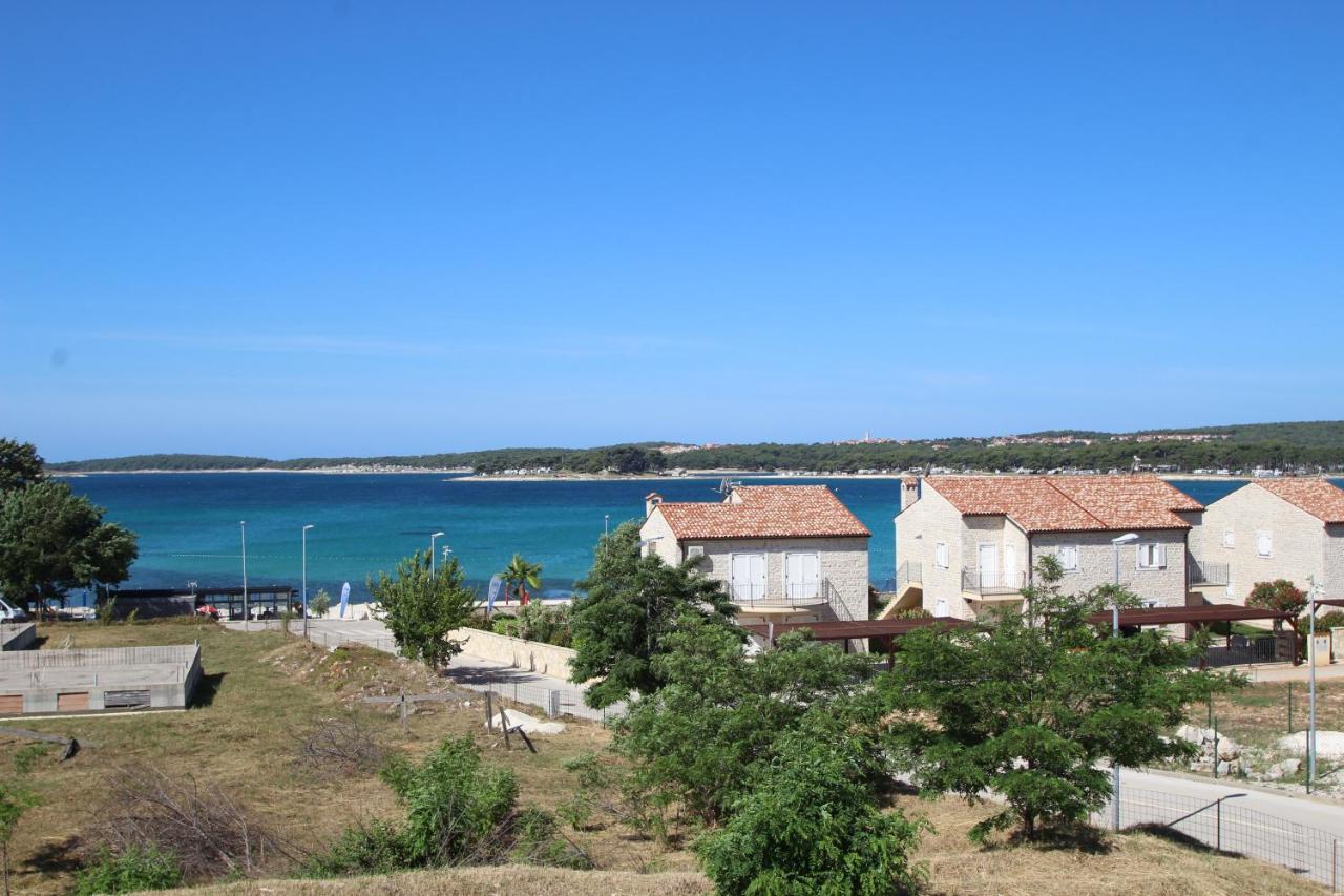 Four Bedroom Beach House Amaya Medulin Exterior foto